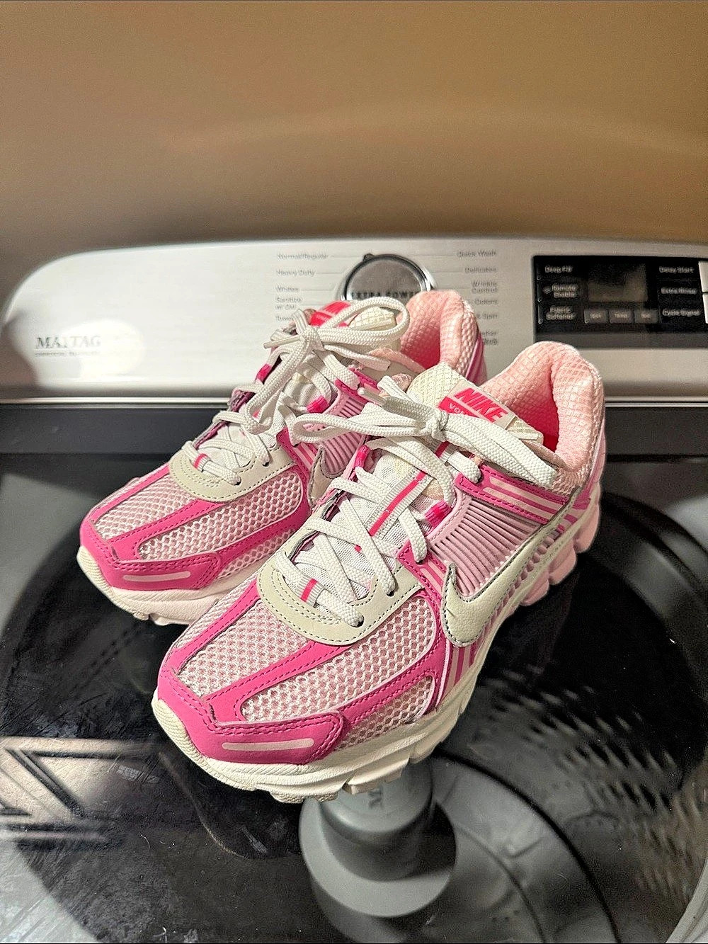 Nike Vomero 5 Pink & White Women's US 7.5 Sneakers